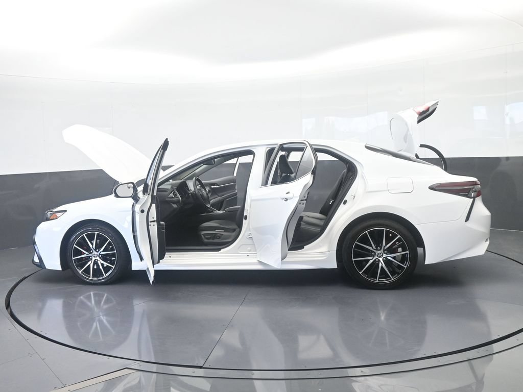 Used 2022 Toyota Camry SE w/ Convenience Package FWD image 73
