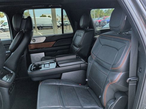 Used 2023 Lincoln Navigator L Black Label AWD/4WD image 14