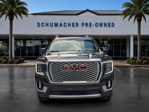 Used 2022 GMC Yukon XL Denali AWD/4WD image 2