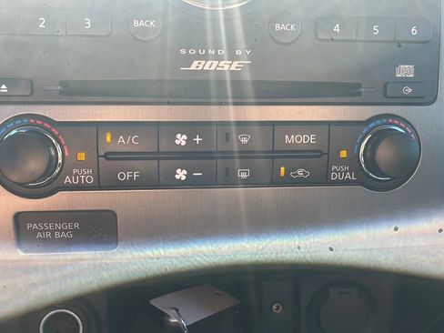 Used 2011 Nissan Armada SL image 13