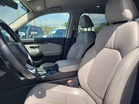 Certified 2025 Honda Pilot EX-L image 20