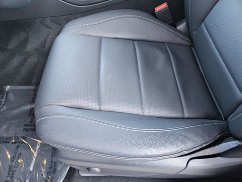 Used 2025 Mercedes-Benz GLS 450 4MATIC image 24