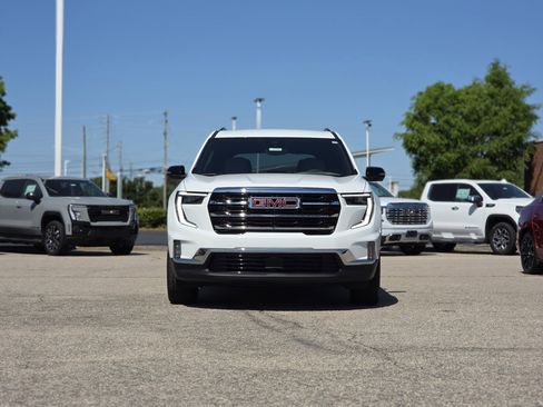 New 2026 GMC Acadia Elevation w/ Elevation Premium Package FWD image 2