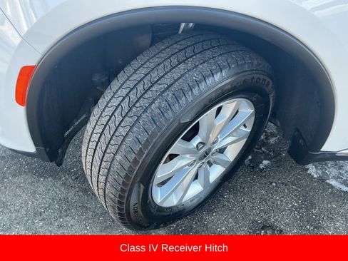 Used 2022 Dodge Durango SXT w/ Trailer Tow Group IV image 16