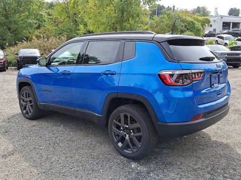 New 2026 Jeep Compass Limited image 3