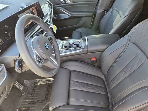 New 2026 BMW X5 M60i w/ Executive Package image 14