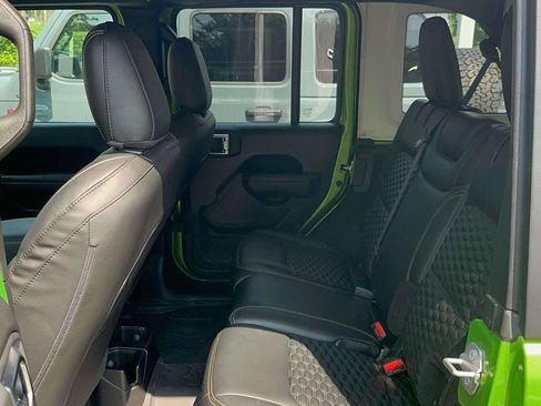 Used 2025 Jeep Wrangler Unlimited Sport AWD/4WD image 10