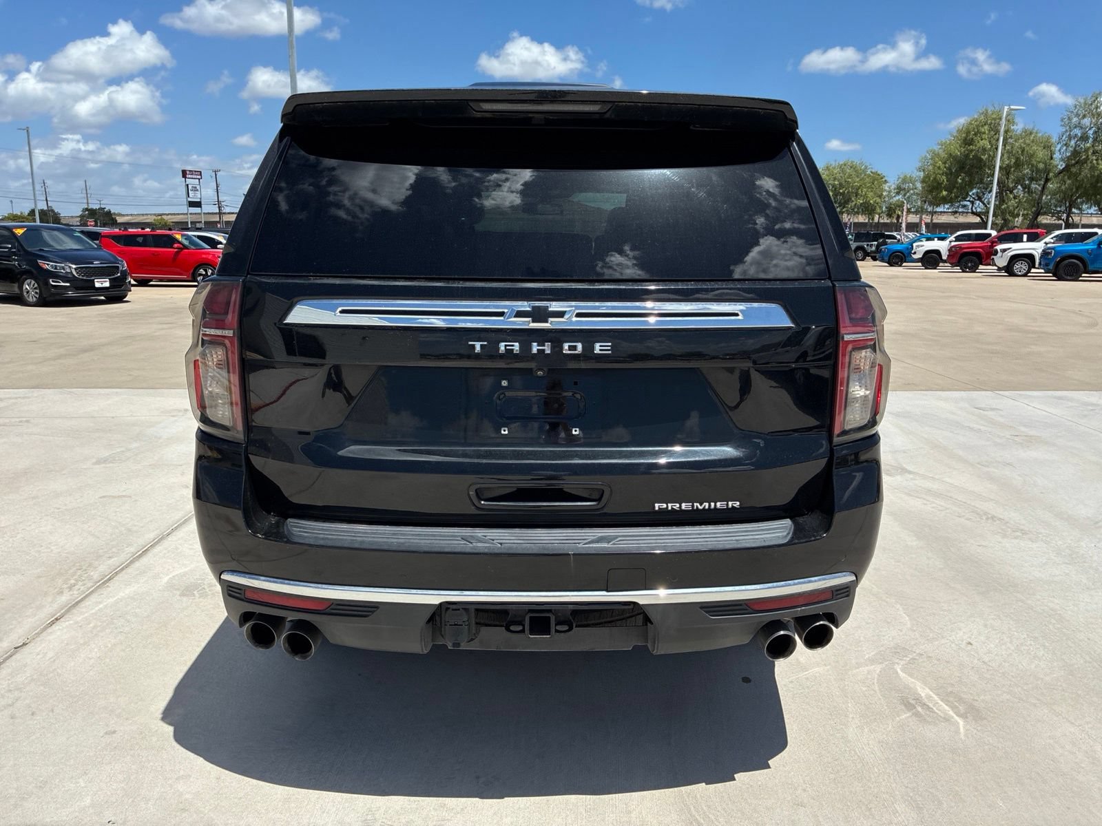 Used 2021 Chevrolet Tahoe Premier AWD/4WD image 4