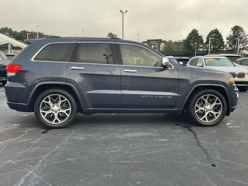 Used 2021 Jeep Grand Cherokee Overland AWD/4WD image 8