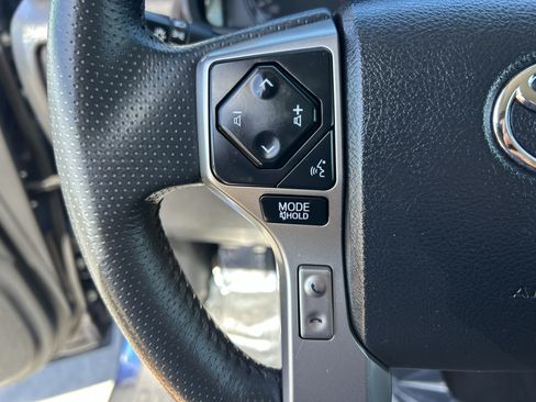 Certified 2024 Toyota 4Runner SR5 AWD/4WD image 28