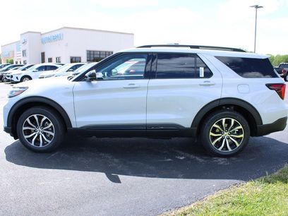New 2026 Ford Explorer ST-Line