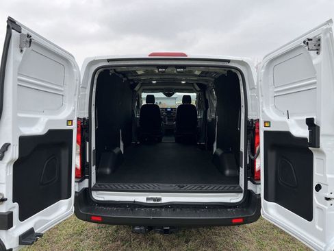 Used 2024 Ford Transit 350 Low Roof w/ Exterior Upgrade Package RWD image 5