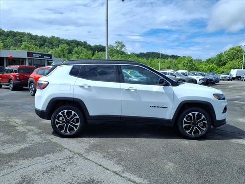 Used 2024 Jeep Compass Limited AWD/4WD image 14