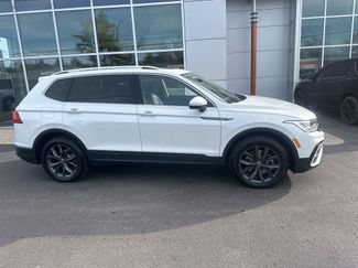 Used 2023 Volkswagen Tiguan SE w/ Panoramic Sunroof Package video 2