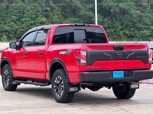 Used 2021 Nissan Titan PRO-4X w/ Pro-4x Convenience Package AWD/4WD image 14