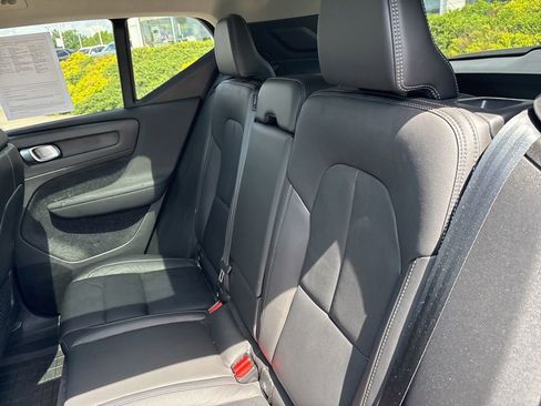 Used 2023 Volvo XC40 B5 Plus w/ Driver Assist Package AWD/4WD image 29