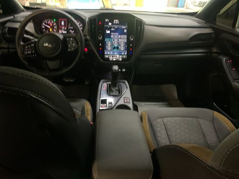 Used 2025 Subaru Crosstrek 2.5i Sport w/ Popular Package #4A AWD/4WD image 16