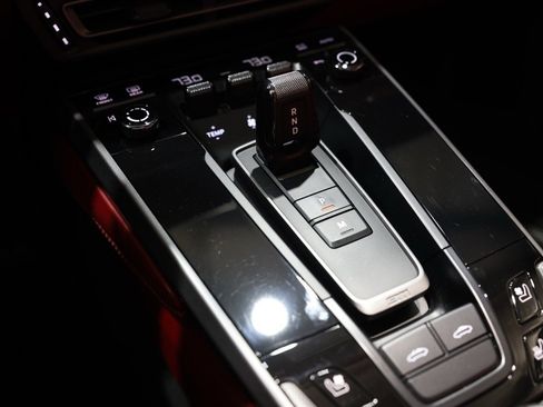 Used 2021 Porsche 911 Targa 4S image 39