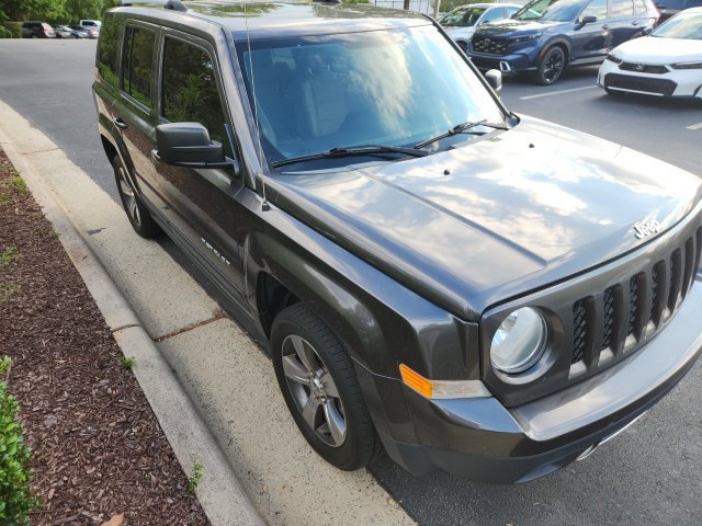 Used 2016 Jeep Patriot High Altitude AWD/4WD image 7