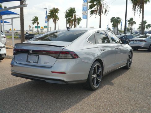 Used 2023 Honda Accord Sport image 10