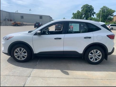 Used 2022 Ford Escape S AWD/4WD image 8