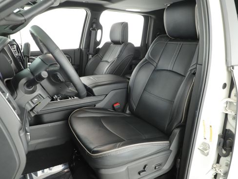 Certified 2024 RAM 2500 Limited image 16