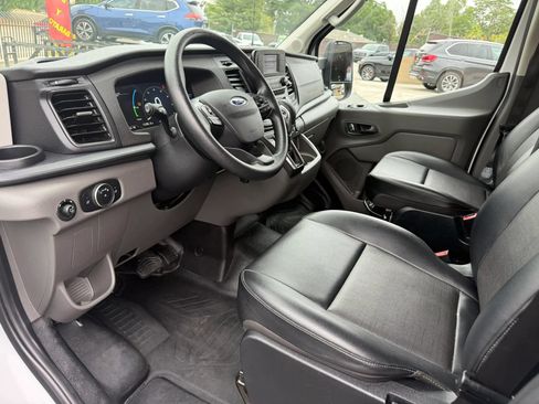 Used 2022 Ford Transit 350 148 High Roof Extended DRW RWD image 10