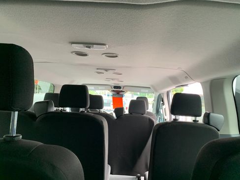 Used 2018 Ford Transit 350 XL RWD image 34