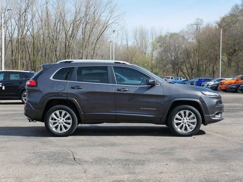 Used 2018 Jeep Cherokee Overland w/ Heavy Duty Protection Group AWD/4WD image 6