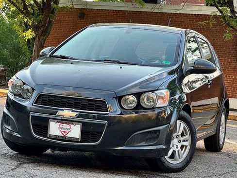 Used 2015 Chevrolet Sonic LT FWD image 4