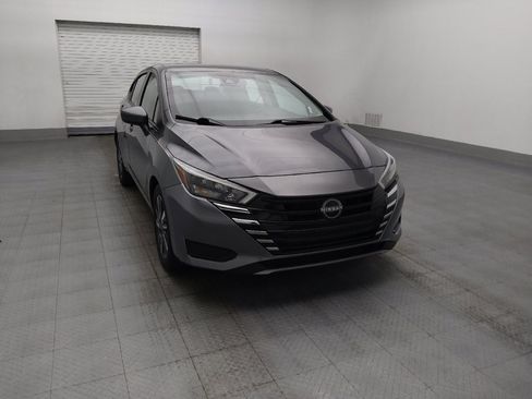 Used 2025 Nissan Versa SV FWD image 14