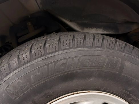 Used 2008 Ford E-350 and Econoline 350 XLT RWD image 37