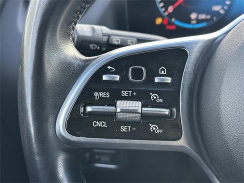 Certified 2023 Mercedes-Benz GLA 250 4MATIC image 21