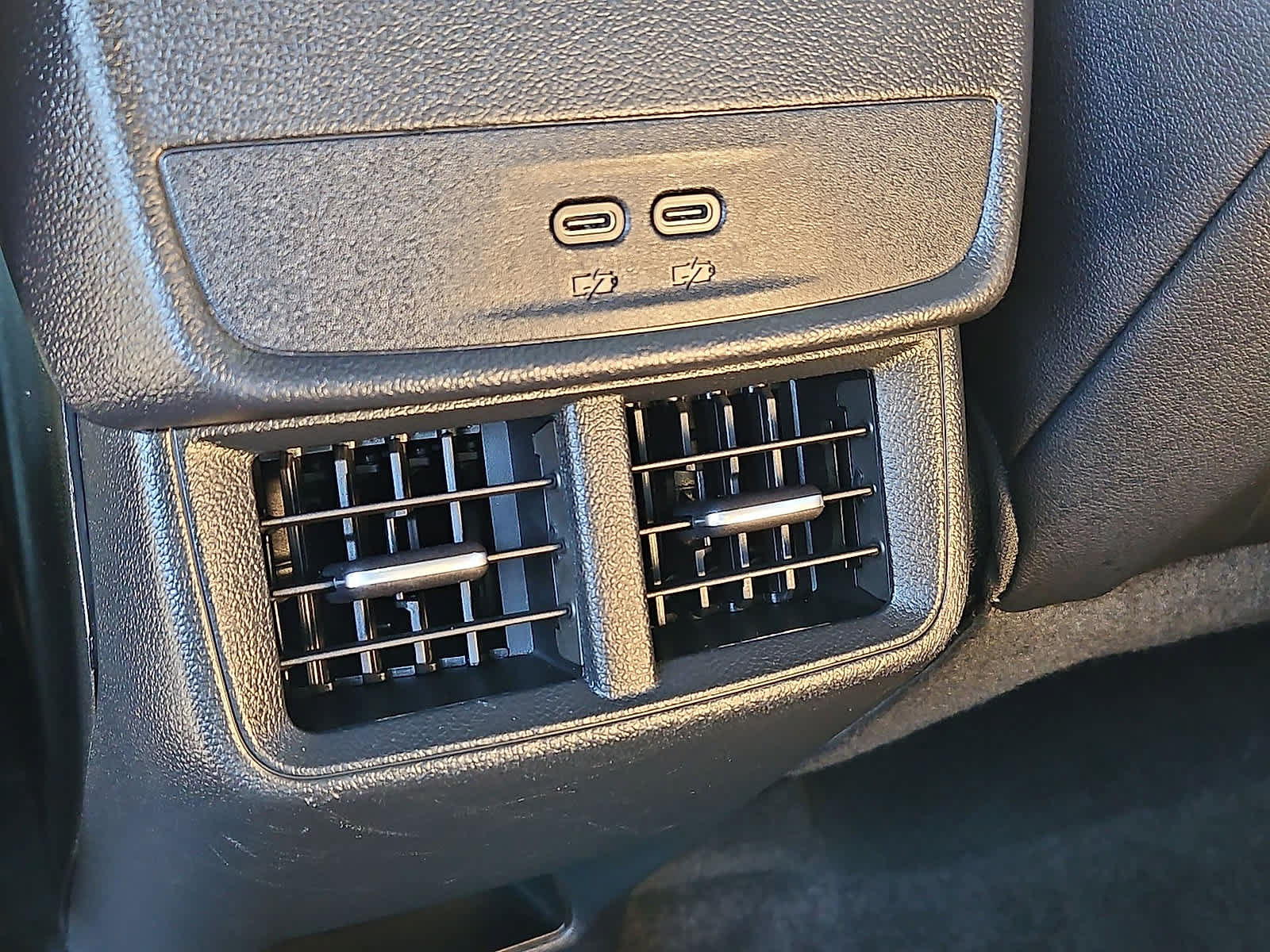Used 2026 Chevrolet Equinox LT w/ Convenience Package II FWD image 27