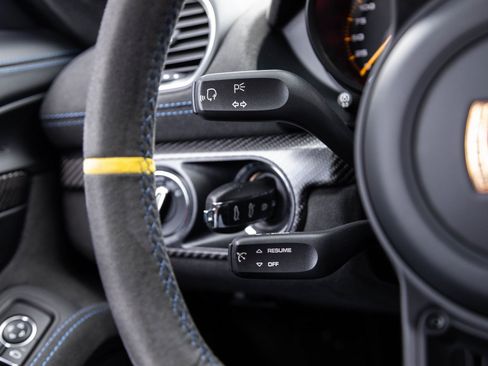 Used 2025 Porsche 718 Boxster Spyder RS w/ Weissach Package image 15