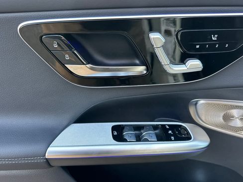 New 2026 Mercedes-Benz GLC 300 4MATIC image 9