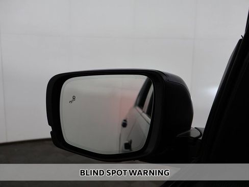 Used 2023 Honda Pilot Elite image 7