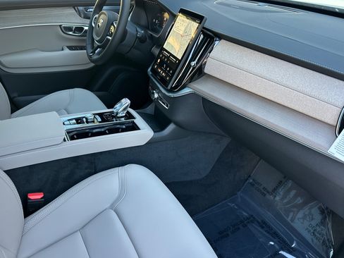 New 2026 Volvo XC90 B5 Plus AWD/4WD image 13