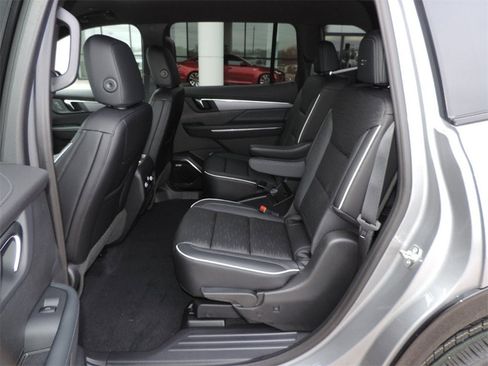 New 2026 Buick Enclave Sport Touring image 17