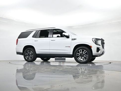 Used 2023 GMC Yukon AT4 w/ Technology Package AWD/4WD image 35