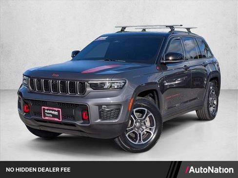 Used 2022 Jeep Grand Cherokee Trailhawk w/ Luxury Tech Group III AWD/4WD image 1
