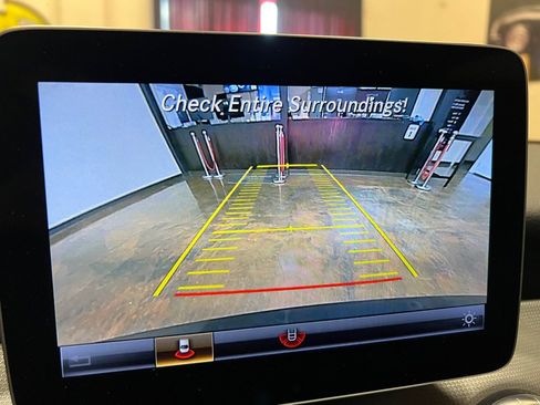 Used 2018 Mercedes-Benz CLA 250 image 26