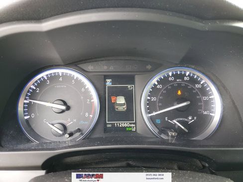 Used 2019 Toyota Highlander XLE image 28
