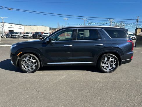 Used 2021 Hyundai Palisade Calligraphy image 3
