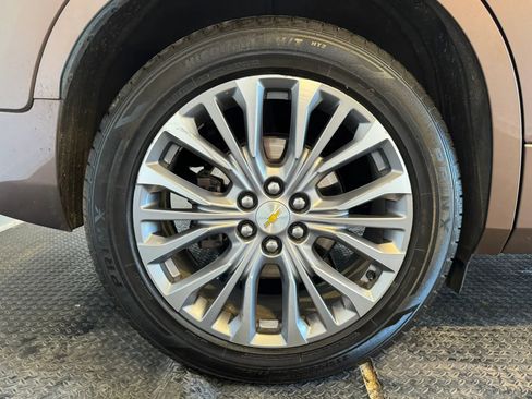 Used 2019 Chevrolet Blazer Premier AWD/4WD image 34