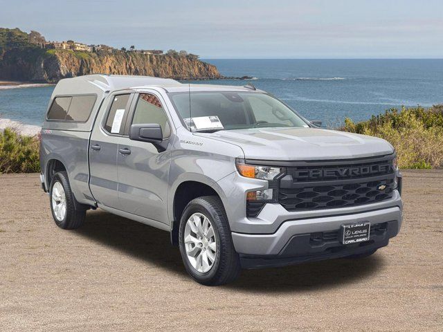 Used 2023 Chevrolet Silverado 1500 Custom AWD/4WD image 3