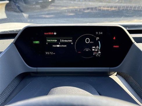 Used 2024 Toyota bZ4X XLE w/ Weather Package image 28