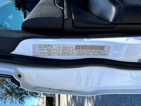 Used 2019 Jeep Grand Cherokee Altitude image 35