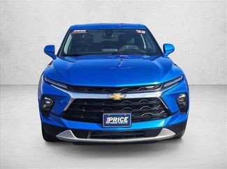 Used 2025 Chevrolet Blazer LT FWD video 2