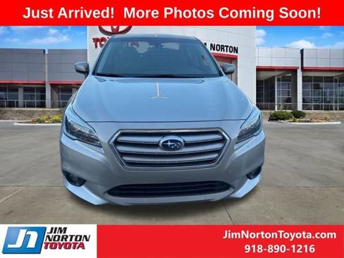 Used 2017 Subaru Legacy 2.5i Limited image 7